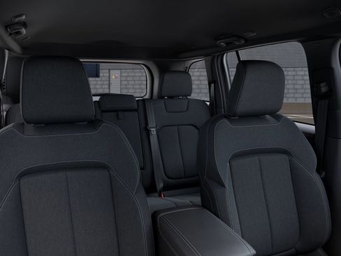 New 2026 Jeep Grand Cherokee Laredo X AWD/4WD image 27