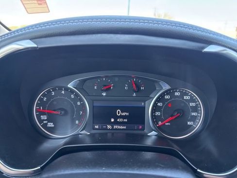 Used 2025 Chevrolet Blazer LT image 13