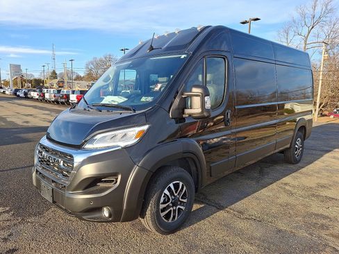 New 2025 RAM ProMaster 2500 w/ Quick Order Package 22H SLT+ image 2