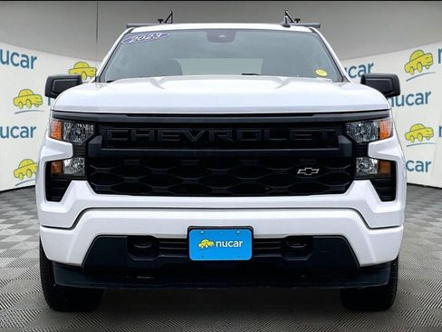 Used 2023 Chevrolet Silverado 1500 Custom AWD/4WD image 2