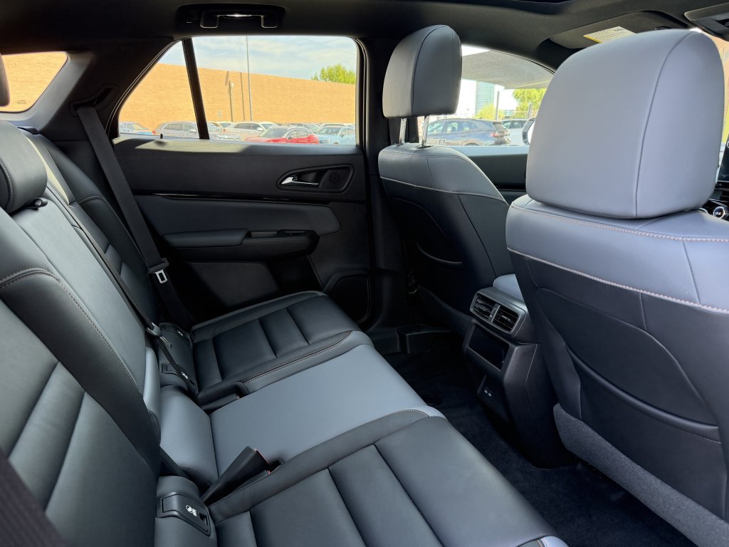 Used 2024 Honda Prologue Touring image 38
