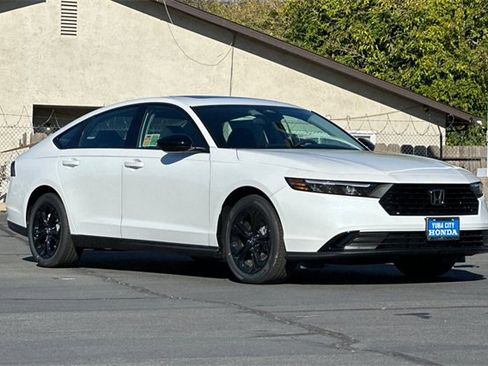 New 2025 Honda Accord SE image 2