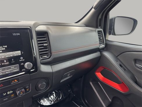Used 2024 Nissan Frontier Pro-X w/ Technology Package image 16