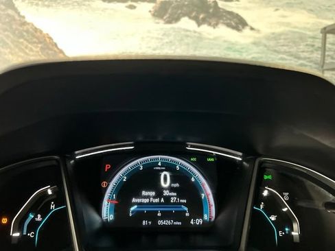 Used 2020 Honda Civic EX image 13