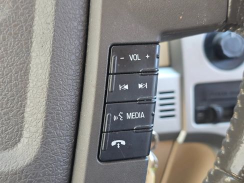 Used 2013 Ford F150 Lariat w/ Mid Equipment Group AWD/4WD image 20
