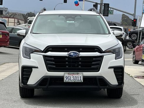 Used 2023 Subaru Ascent Premium w/ Convenience Package AWD/4WD image 9