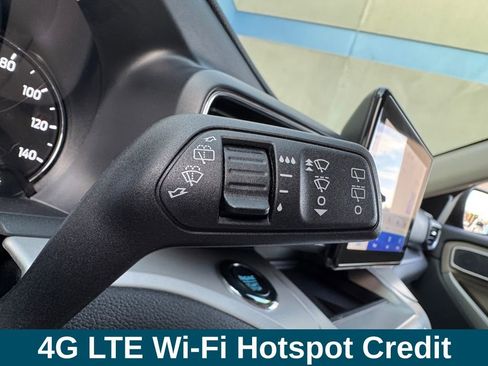 Used 2023 Ford Explorer XLT w/ Equipment Group 202A image 13