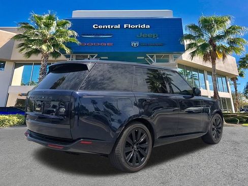 Used 2023 Land Rover Range Rover SE AWD/4WD image 5