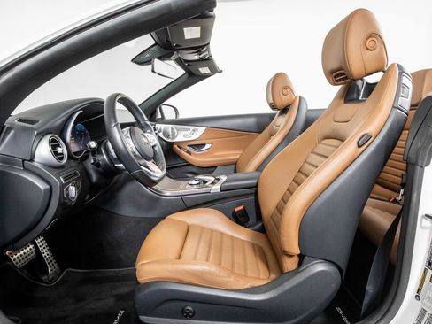 Used 2021 Mercedes-Benz C 300 Cabriolet image 10