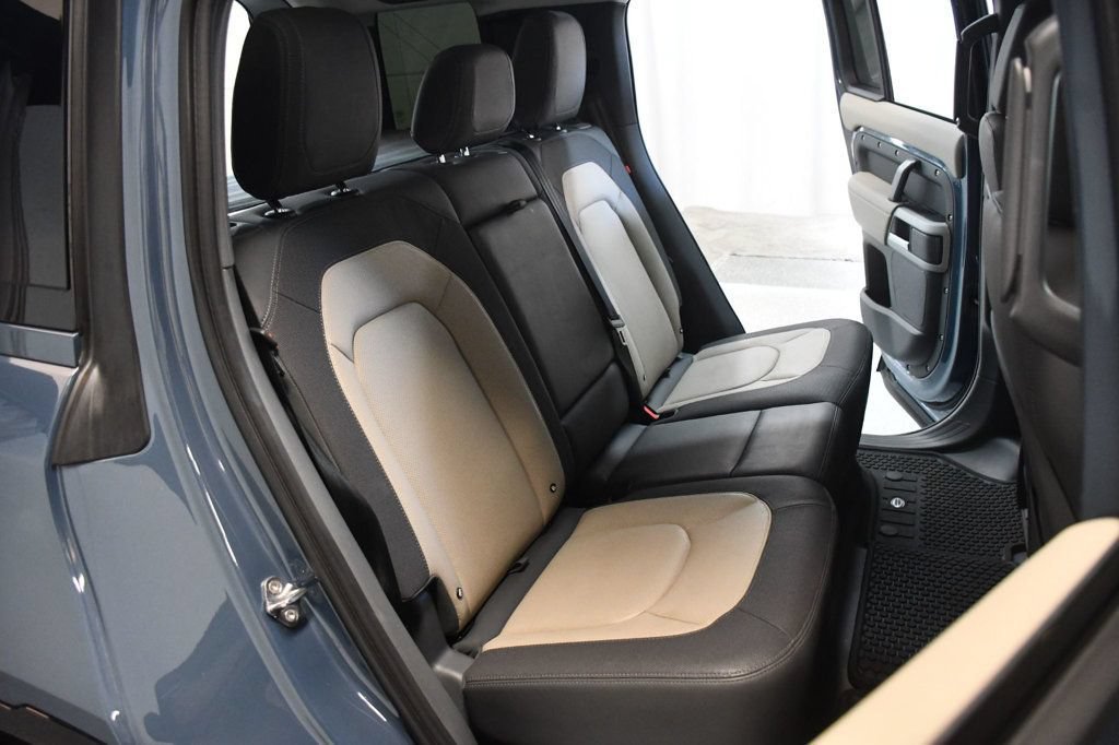 Used 2024 Land Rover Defender 110 X-Dynamic SE AWD/4WD image 39