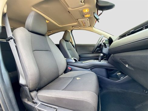 Used 2021 Honda HR-V EX image 27