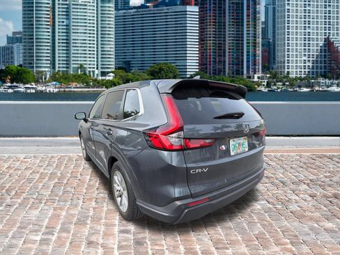 Used 2023 Honda CR-V EX-L image 4
