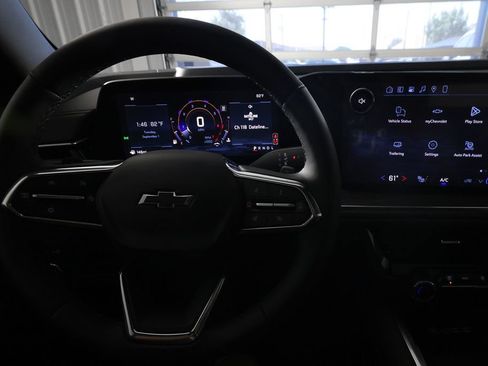 Used 2026 Chevrolet Tahoe Z71 w/ Comfort Package AWD/4WD image 21
