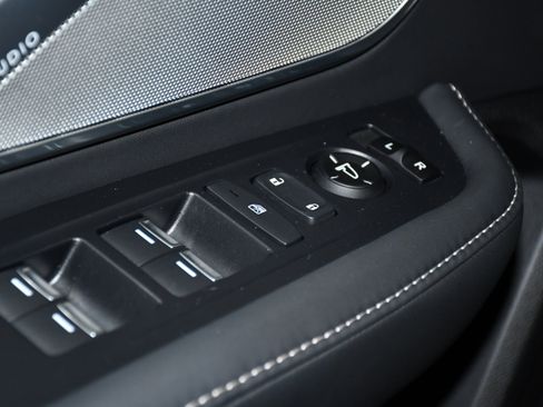 Certified 2024 Acura RDX SH-AWD w/ Technology Package image 33