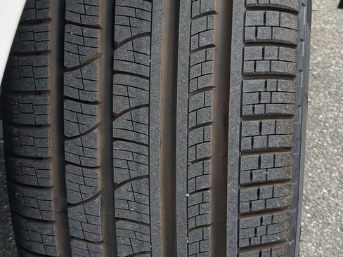 New 2026 RAM 1500 Laramie w/ Night Edition image 12