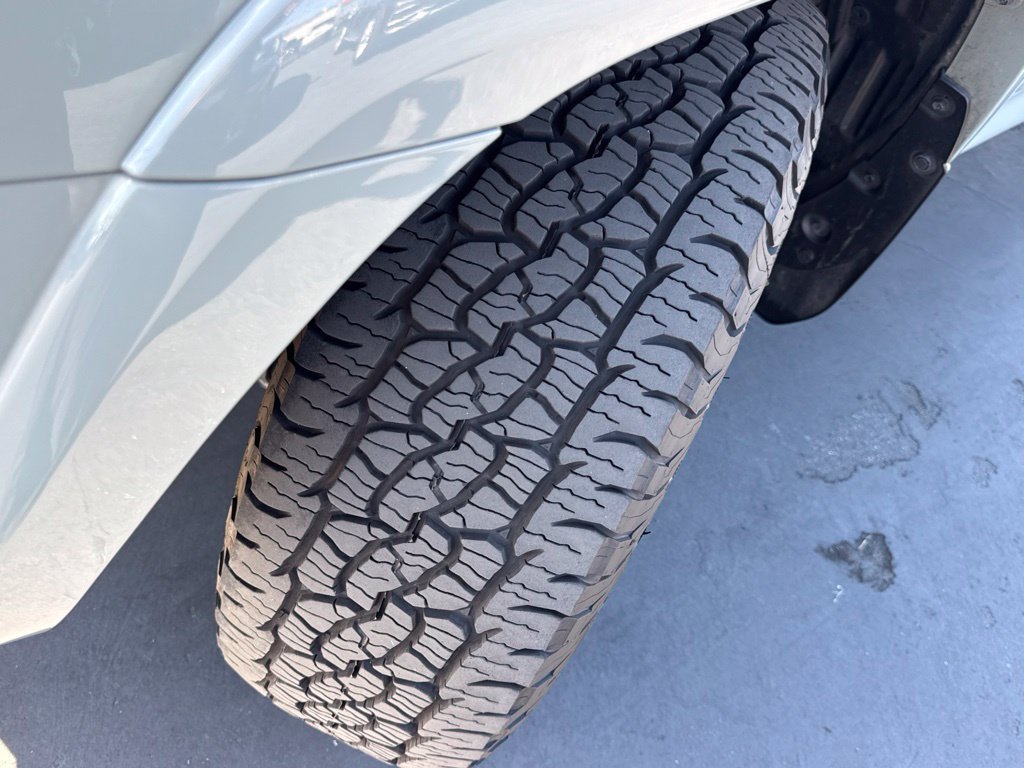 Certified 2022 Toyota 4Runner TRD Off-Road Premium AWD/4WD image 15