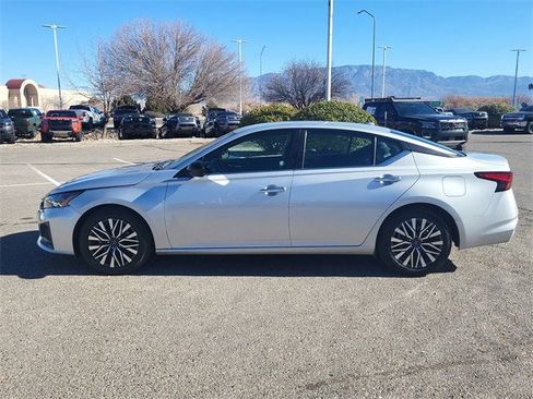 Certified 2024 Nissan Altima 2.5 SV image 7