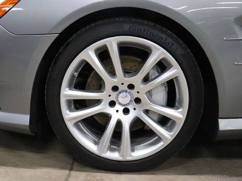 Used 2013 Mercedes-Benz SL 550 image 37
