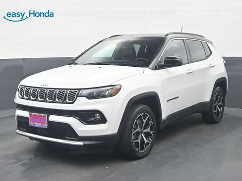 Used 2025 Jeep Compass Limited AWD/4WD image 3