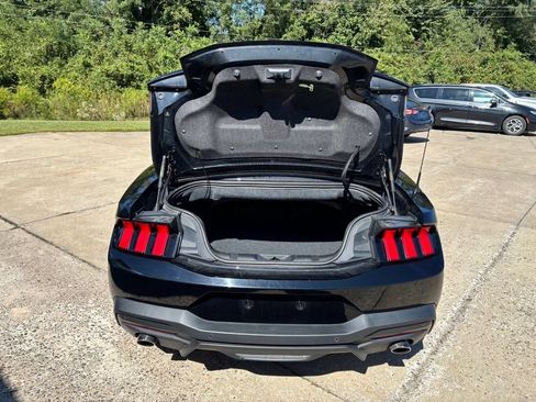 Used 2024 Ford Mustang Premium RWD image 29