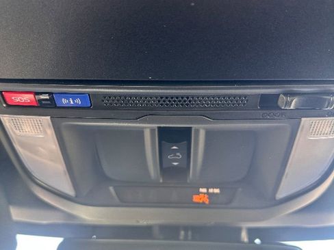 Used 2025 Subaru Forester Premium w/ Convenience Package #1 image 14