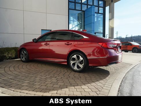 Used 2018 Honda Accord EX image 20