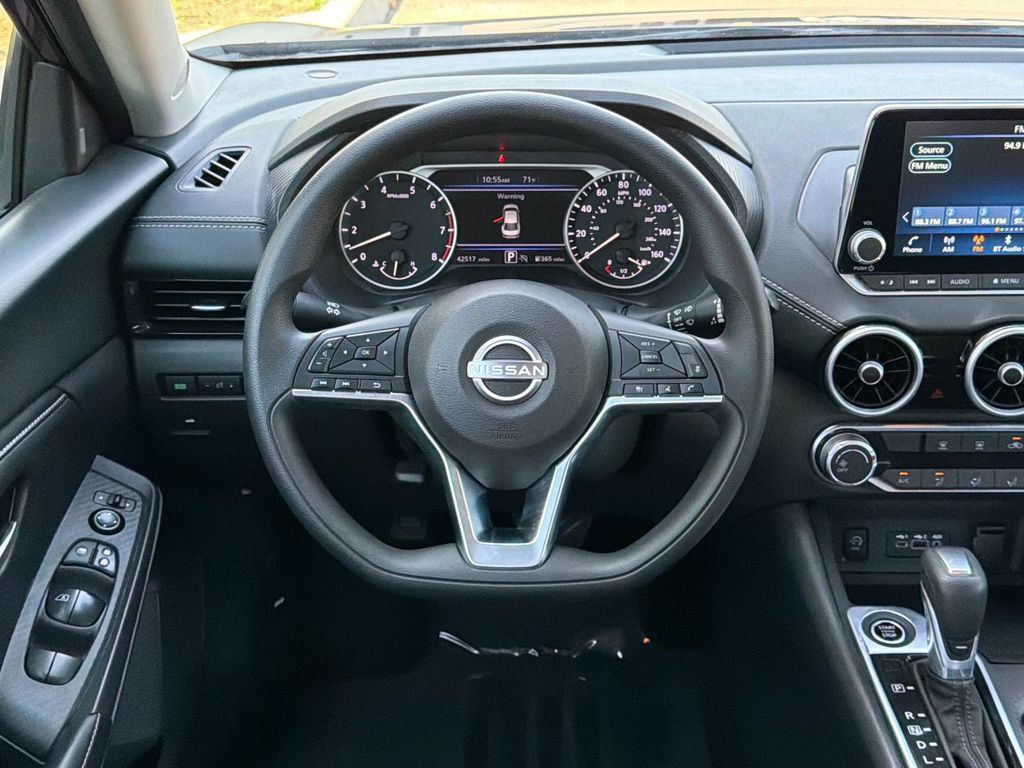 Used 2024 Nissan Sentra SV FWD image 13