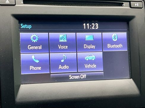 Used 2017 Toyota Camry SE image 32