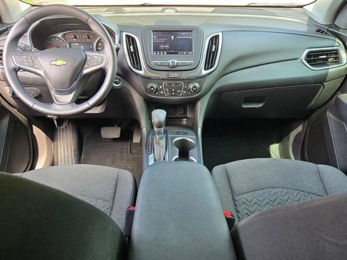 Used 2024 Chevrolet Equinox LT FWD image 16
