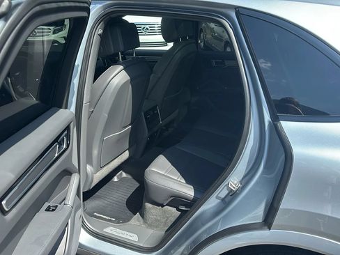 Used 2020 Porsche Cayenne AWD/4WD image 20