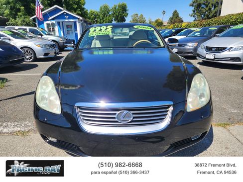 Used 2004 Lexus SC 430 Convertible image 2