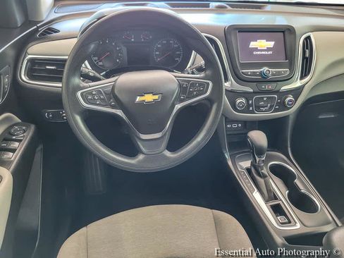 Used 2022 Chevrolet Equinox LS FWD image 13