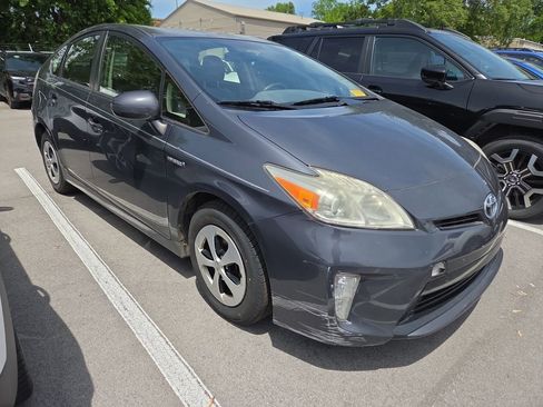 Used 2013 Toyota Prius Two FWD image 1