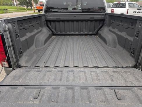 Used 2023 Chevrolet Colorado Trail Boss w/ Technology Package AWD/4WD image 7