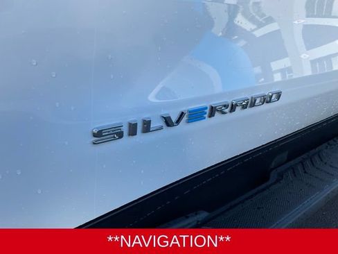 Used 2025 Chevrolet Silverado EV LT AWD/4WD image 9