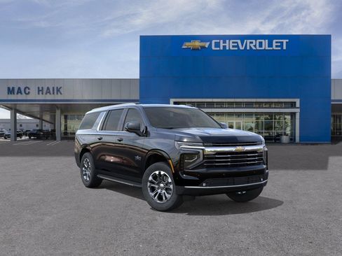 New 2026 Chevrolet Suburban LT w/ Comfort Package AWD/4WD image 1