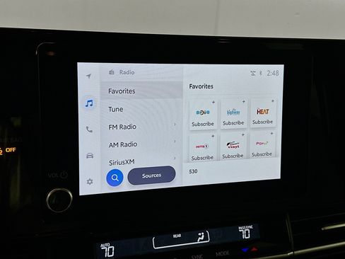 Used 2025 Toyota Sienna LE image 21