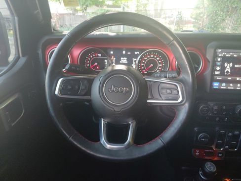Used 2020 Jeep Wrangler Unlimited Rubicon AWD/4WD image 4