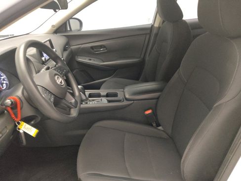 Used 2024 Nissan Sentra S FWD image 17