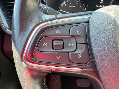 Used 2023 Buick Envision Essence FWD image 11