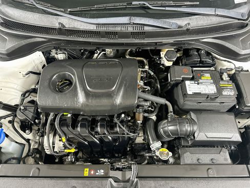 Used 2018 Hyundai Accent SE FWD image 31
