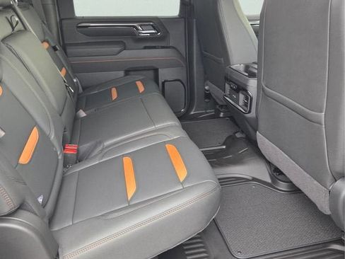 New 2026 GMC Sierra 2500 AT4 w/ Technology Package AWD/4WD image 18