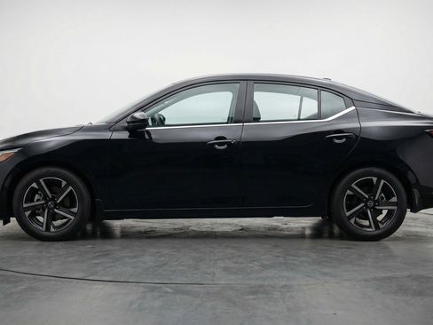 Used 2025 Nissan Sentra SV image 5