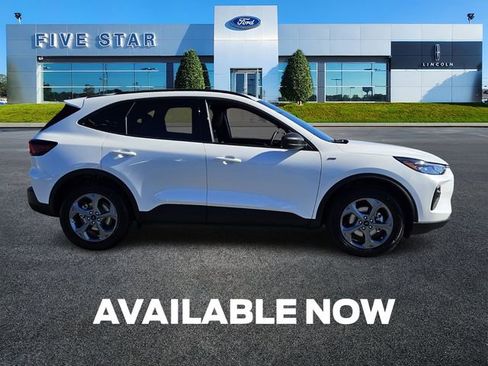 New 2026 Ford Escape ST-Line w/ Tech Pack #1 image 9