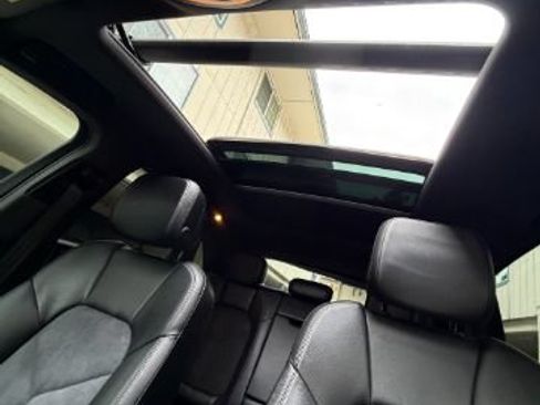 Used 2016 Porsche Macan S AWD/4WD image 24