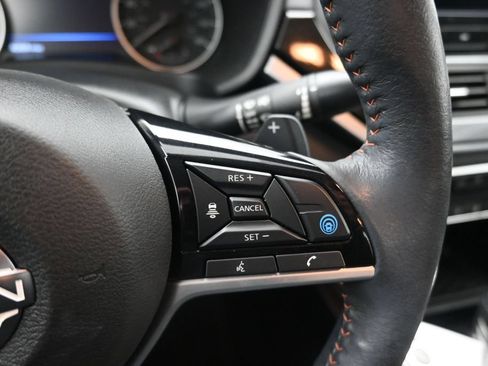 Used 2023 Nissan Altima 2.0 SR FWD image 19