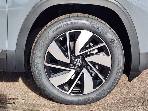 New 2026 Volkswagen Atlas SEL image 29