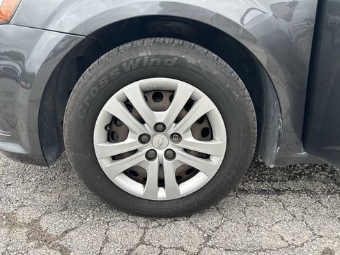 Used 2020 Chevrolet Sonic LS image 15