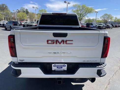 Used 2026 GMC Sierra 2500 Denali w/ Technology Package image 5