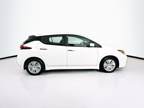 Used 2025 Nissan Leaf S FWD image 10